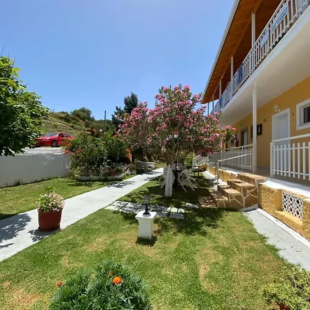 Basilika Haus Georgia Apartment Marathias  Exterior photo